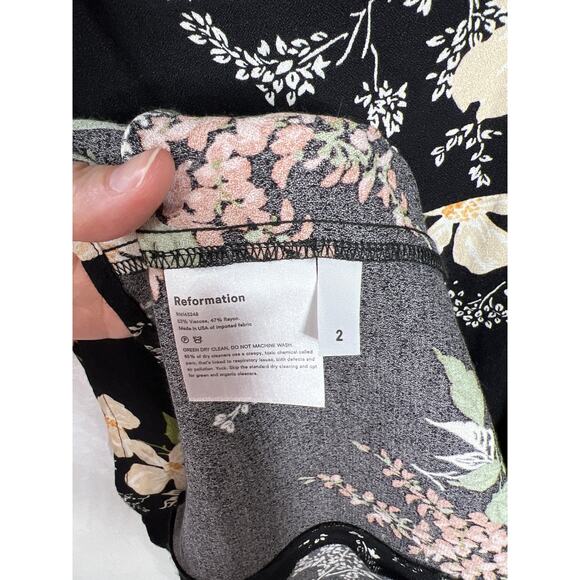 Reformation Luciana Black Floral Midi Dress Side Slit Puff Sleeve Flowy Romantic - Picture 7 of 9